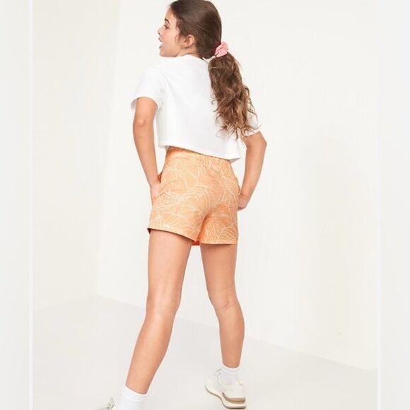 NWOT … OLD NAVY “Size: L - (10-12)” Stetchtech Skort - Picture 2 of 5